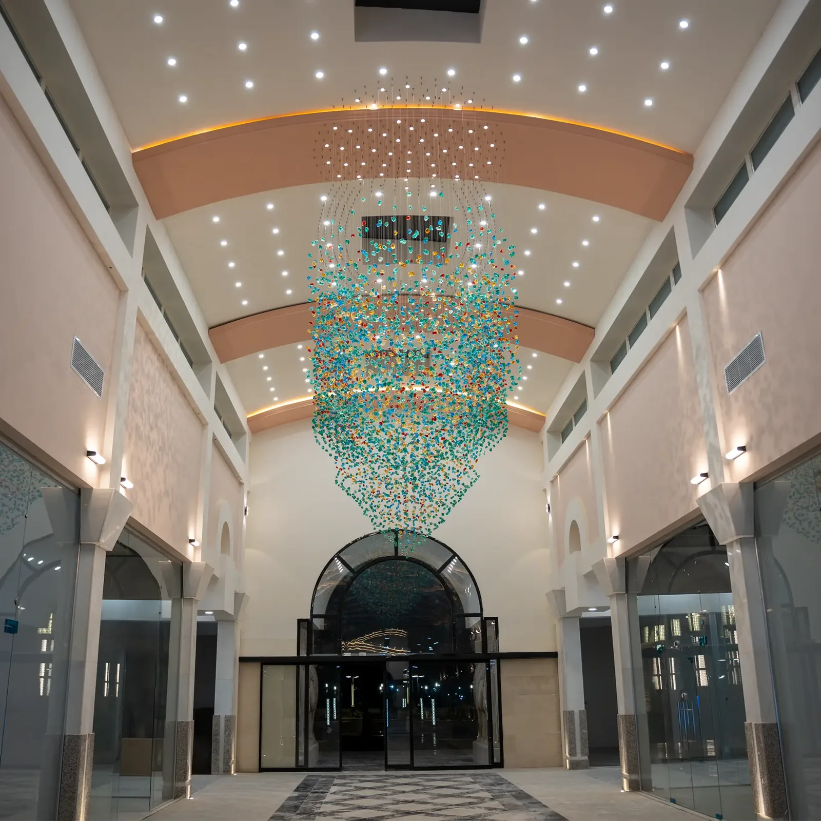 Alborianlightatelier monumentális csillár installáció